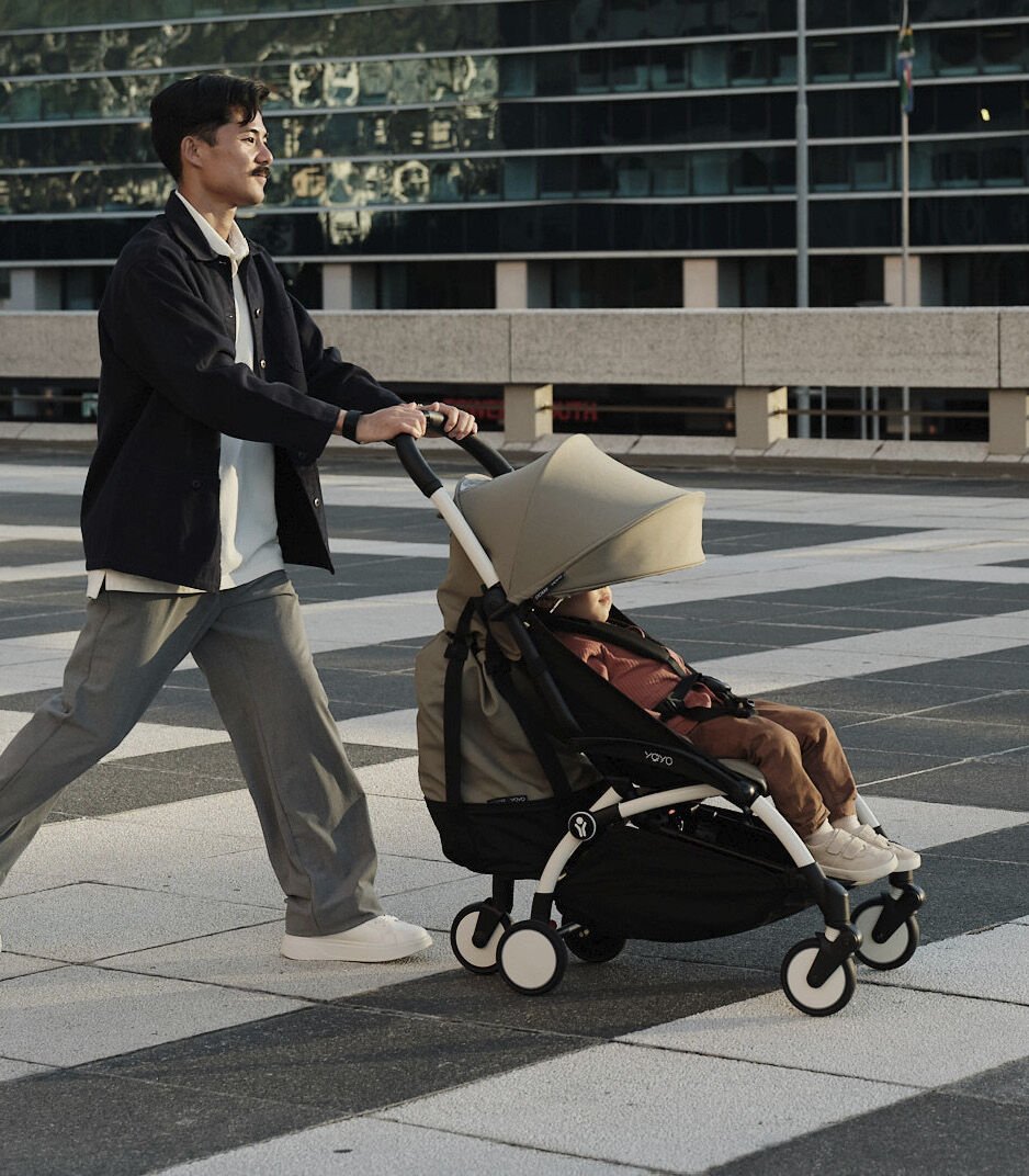 Babyzen YOYO³ Stroller with 6+ Colour Pack – Black Frame/Black