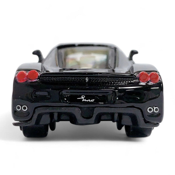 Bburago Enzo Ferrari 1:64 Scale