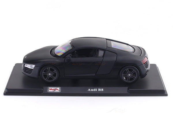 Maisto Audi R8 Scale 1:24 Die Cast Car