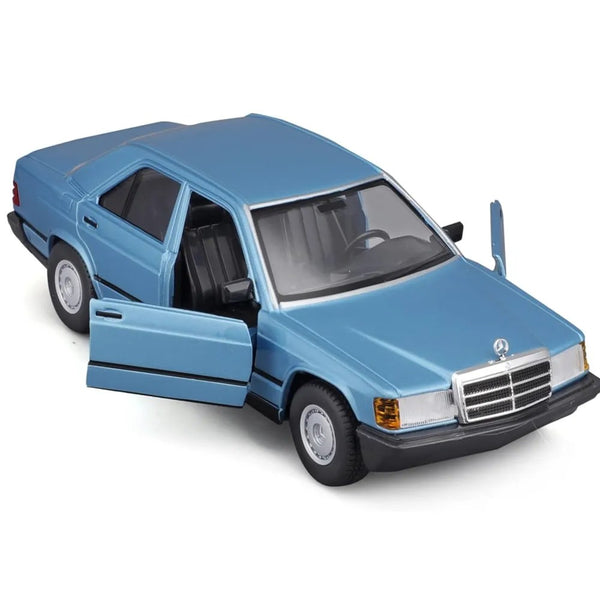 Bburago 1/24 Scale 1987 Mercedes-Benz 190 E 2.6 Diecast Car Model