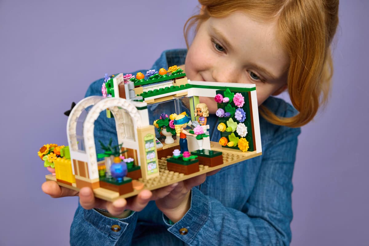 LEGO Friends Creative Flower Shop 377 Pieces 10 × 20 × 14 cm Multicolour
