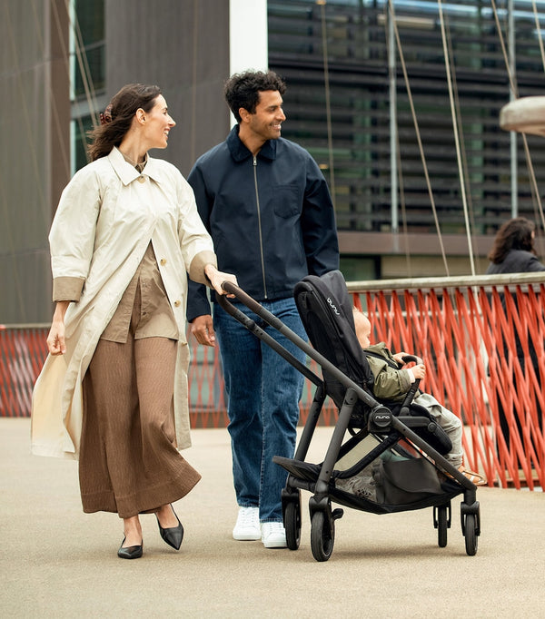 Nuna Stroller Swiv Caviar