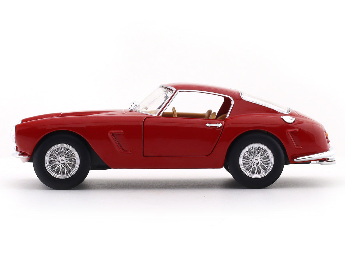 Bburago 1:24 Ferrari 250GT Berlinetta Licensed Diecast Scale Model Car