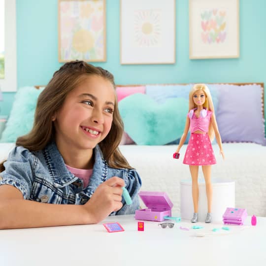 Barbie Family & Friends Limitless Adventure Malibu Fashion Doll Standard Size Multicolour