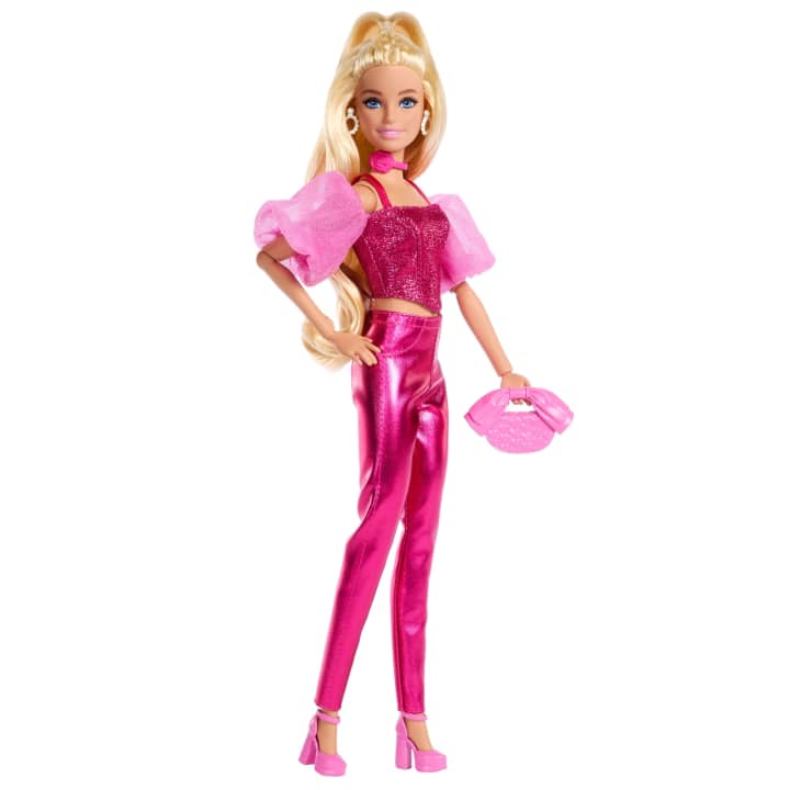 Barbie Deluxe Style Doll #5 – Metallic Pink Outfit with Accessories