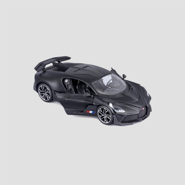 Maisto 1:24 Bugatti Divo Matte Black Licensed Diecast Scale Model Collectible Car