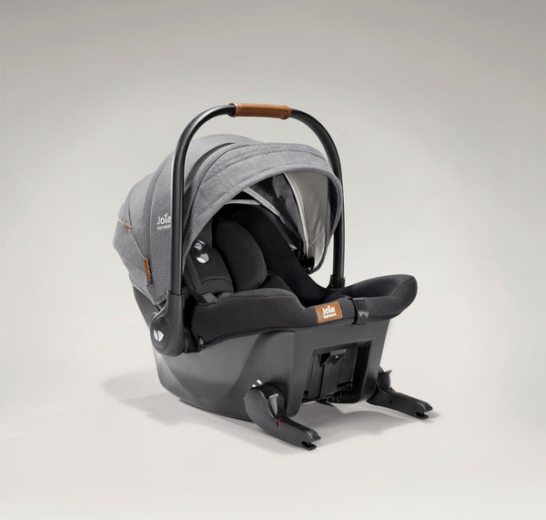 Joie Sprint™ Integrated ISOFIX Baby Car Seat 40-75cm Carbon