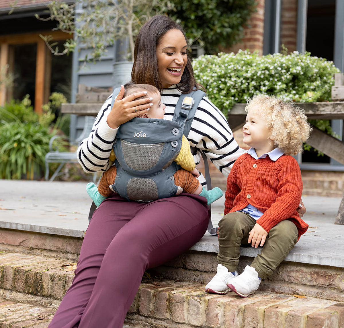 Joie Savvy™ 4in1 Ergonomic Baby Carrier – Marina