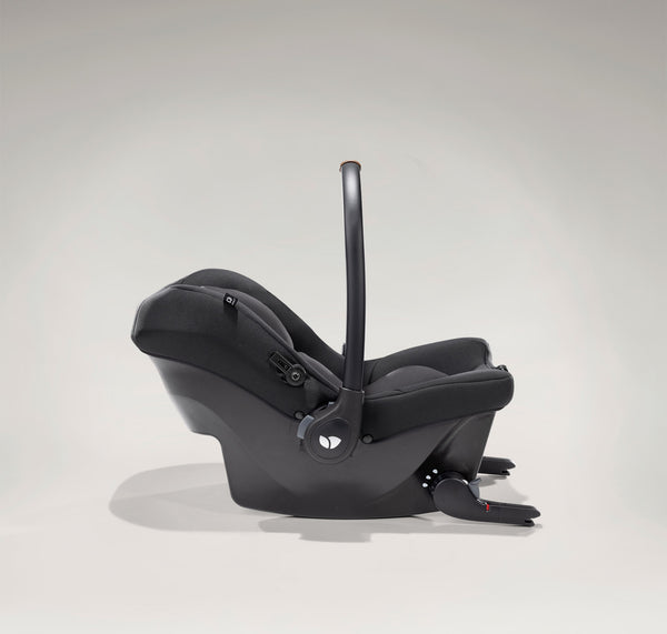 Joie Sprint™ Integrated ISOFIX Baby Car Seat 40-75cm Carbon