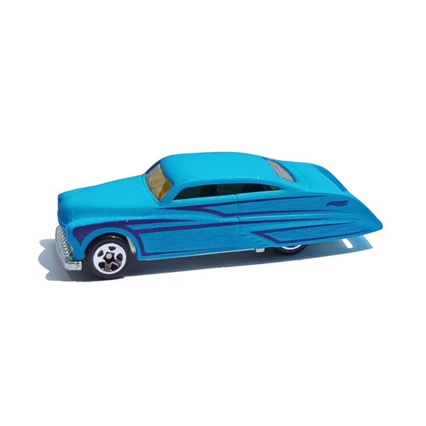 Hot Wheels 2014 Purple Passion Color-Changing Die-cast Car Model Toy 1:64
