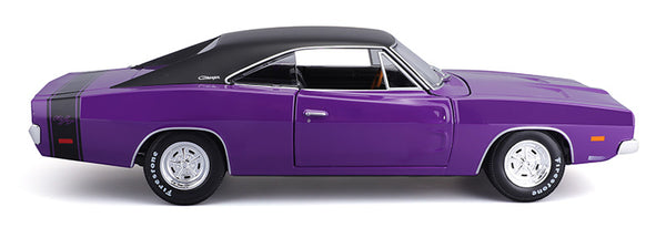 Maisto 1969 Dodge Charger R/T Purple 1:18 scale model licensed diecast