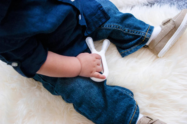 Zoli Bunny Teether Blush/Ash