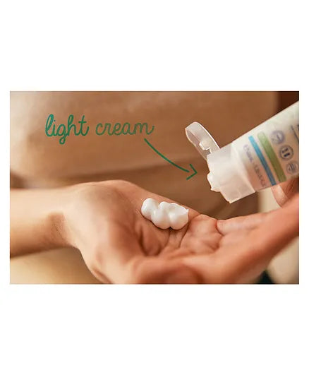 Mustela Hydra Bébé Facial Cream with Avocado 40ml – White
