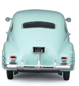 Maisto 1:24 1948 Chevrolet Fleetline Aerosedan Green Licensed Diecast Scale Model Car