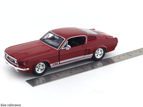 Maisto 1:24 1967 Ford Mustang GT Red Diecast Alloy Scale Model Car