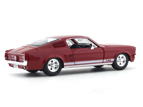 Maisto 1:24 1967 Ford Mustang GT Red Diecast Alloy Scale Model Car