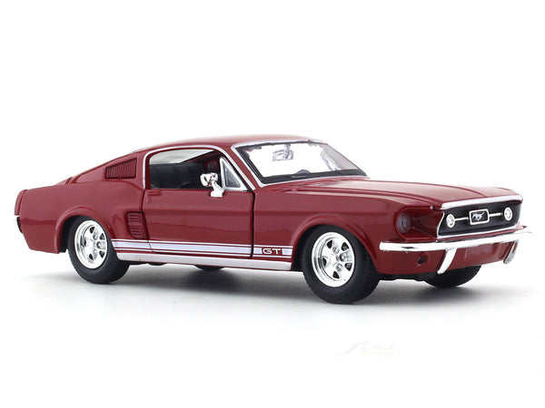 Maisto 1:24 1967 Ford Mustang GT Red Diecast Alloy Scale Model Car