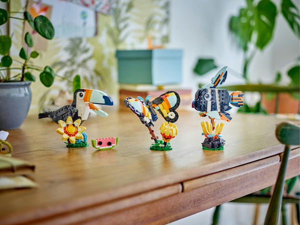Lego Creator 3in1 Wild Animals: Tropical Toucan Figure 31173 Building Kit (225 Pieces)