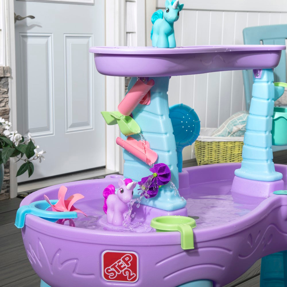 Step2 Rain Shower And Unicorn Water Table