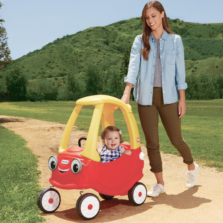 Little Tikes Cozy Coupe with Working Door Horn & Removable Floorboard