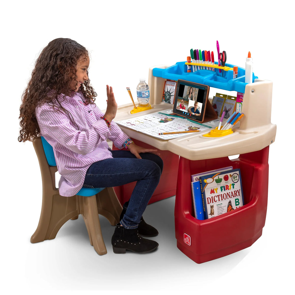 Step2 Deluxe Art Master Activity Desk