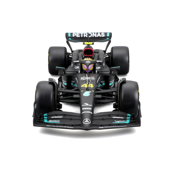 Bburago 1 : 24 Diecast Scale Model Mercedes AMG Petronas F1 W14 E Performance #44 Lewis Hamilton