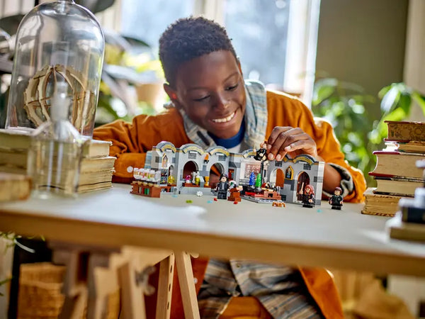 LEGO Harry Potter Hogwarts Castle: Potions Class 8+ 397Pcs 76431