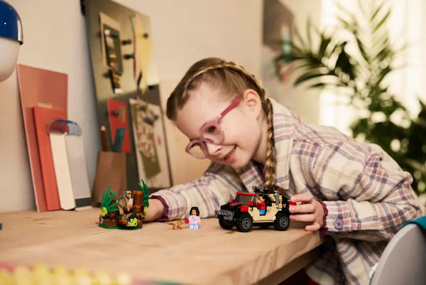 LEGO Jurassic World Raptor Off-Road Escape 6+ 285Pcs 76972