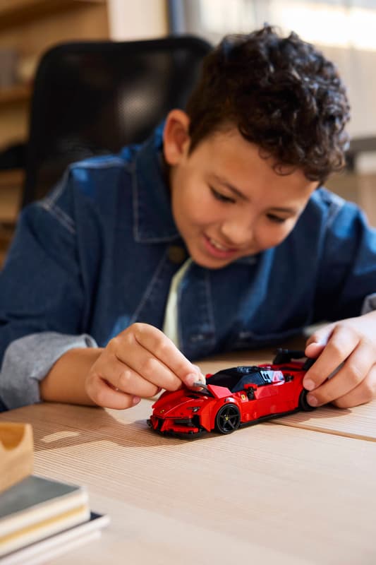 LEGO Speed ChampionsFerrari SF90 XX Stradale Sports Car 9+ 77254