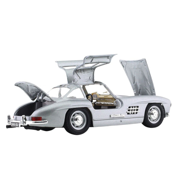 Bburago 1:24 1954 Mercedes-Benz 300 SL Silver Licensed Diecast Scale Model Car