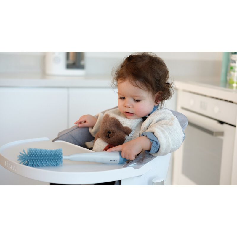 Béaba Silicone Bottle Brush – Scratch-Free Bottle & Teat Cleaner