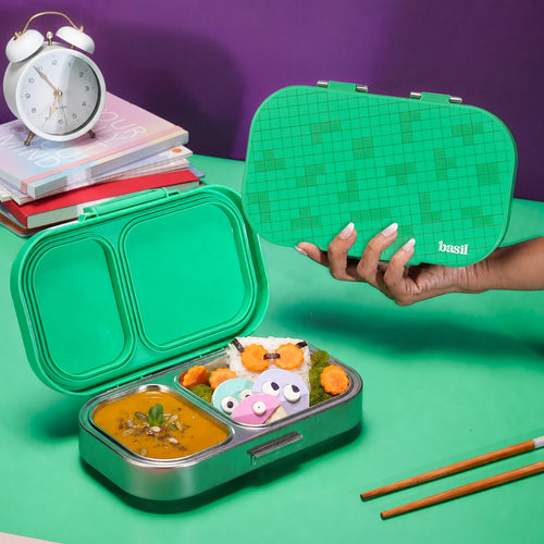Basil Bento Ace 2 Compartment Lunchbox 600 ml Retro Stack