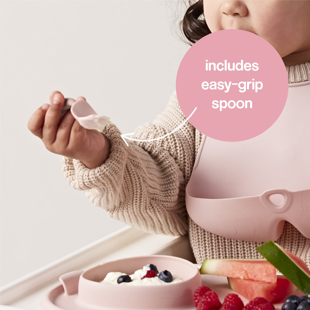 b.box Roll + Go Silicone Mealtime Mat with Spoon – Blush