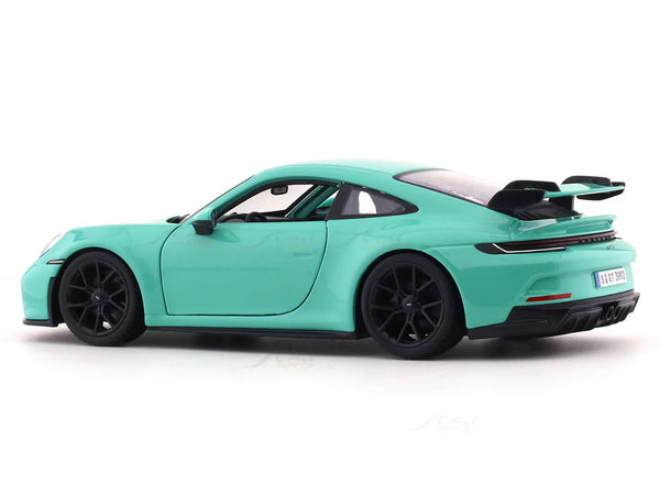 Bburago Porsche 911 GT3 green 1/24 14+ 18-91104G