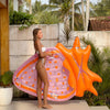 SUNNYLIFE Luxe Lie-On Float Strawberry Pink Berry
