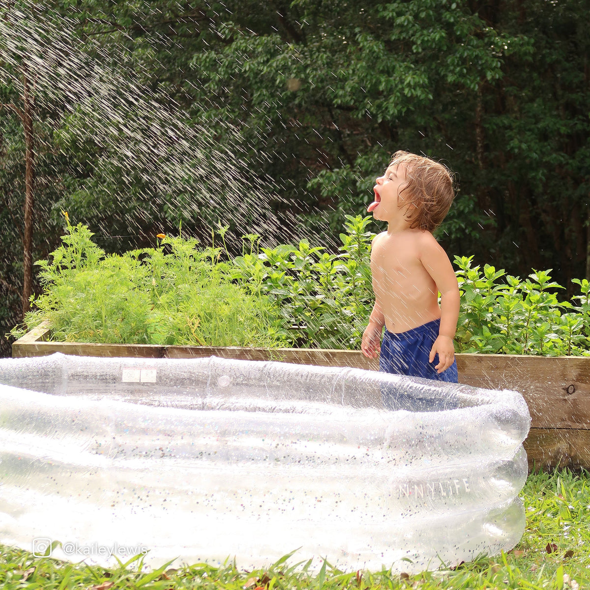 SUNNYLIFE Inflatable The Pool - Glitter
