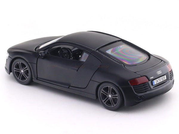 Maisto Audi R8 Scale 1:24 Die Cast Car