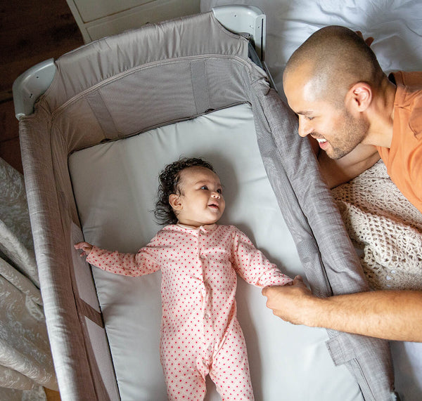 Joie Kubbie™ Sleep Travel Cot - Foggy Grey